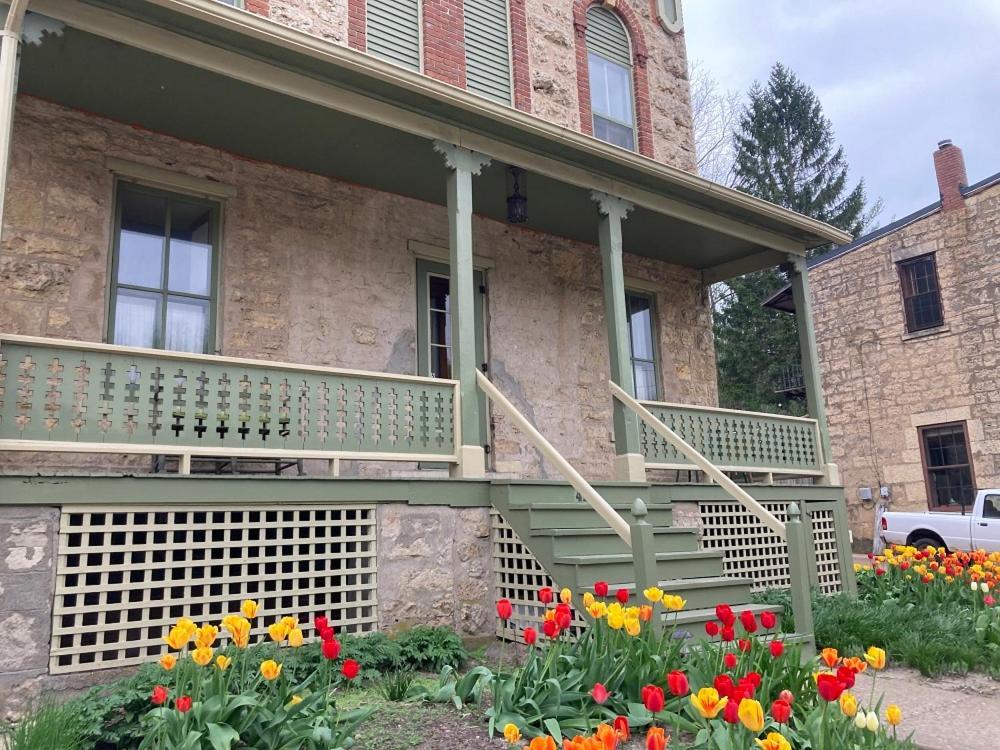 Abe'S Spring Street Guest House Galena Esterno foto